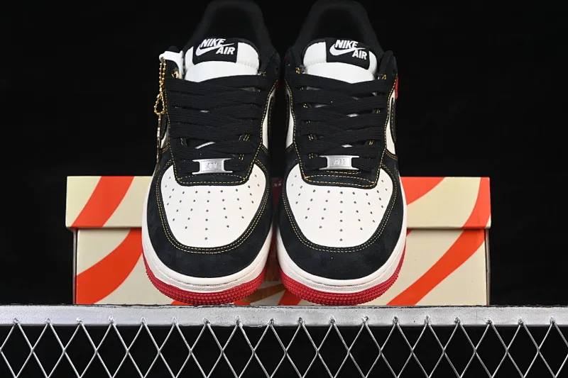 All categories Nk Air Force 1 Air Force series Nk Air Force 1 Low Air Force low-top Nike Air Force 1'07 Low Black, white and red contrast Air Force 1 low-top casual sneakers HT5088-618